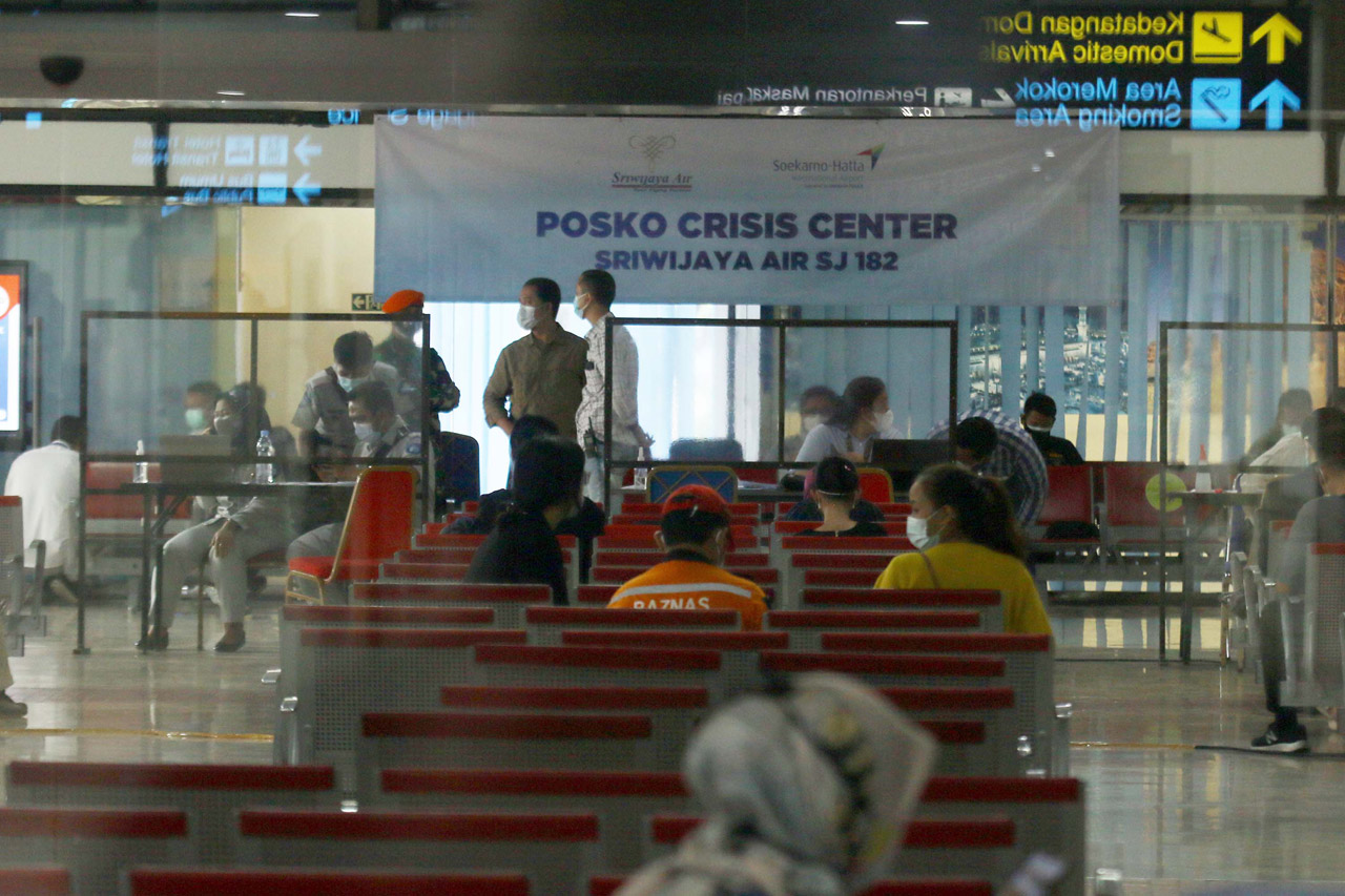 Usai Datangi Crisis...