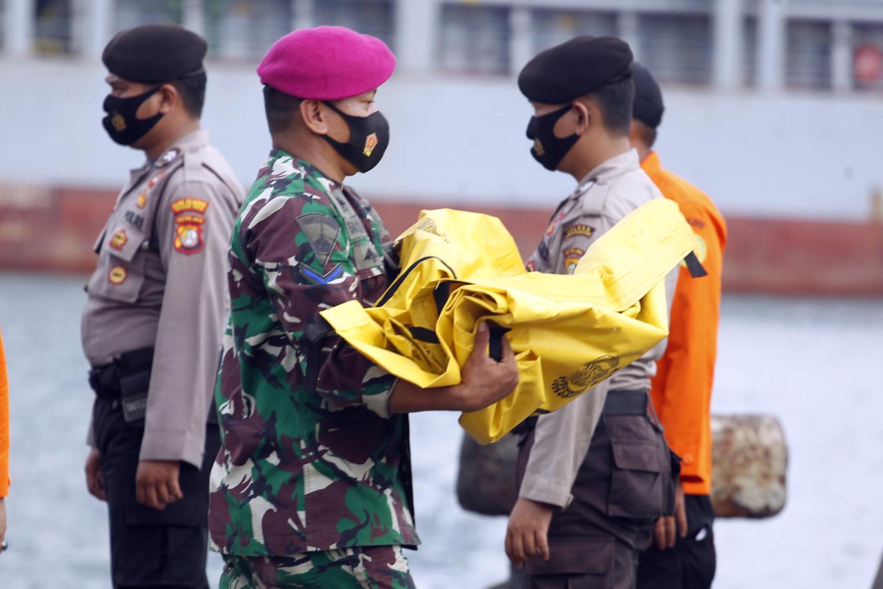 Tim SAR Gabungan Kembali...