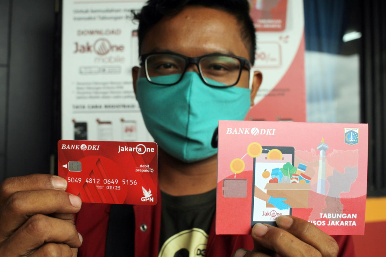 Warga Jakarta Mulai...