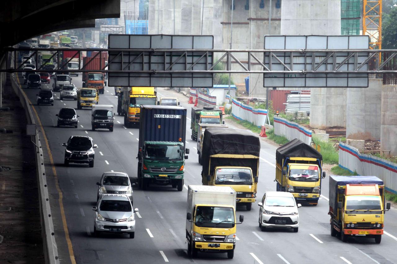 PSBB Ketat, Tol Jakarta-Cikampek...