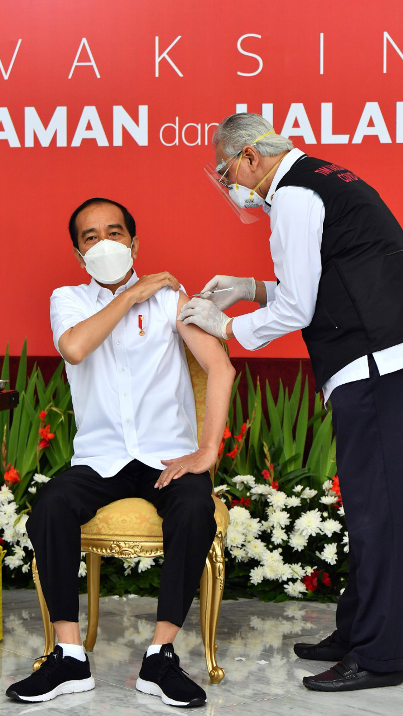 Presiden Jokowi Jadi...