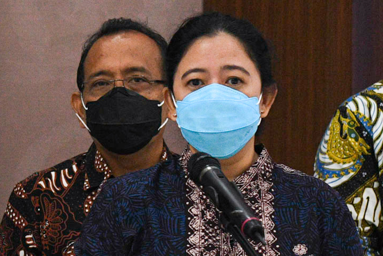 Presiden Jokowi Ajukan...