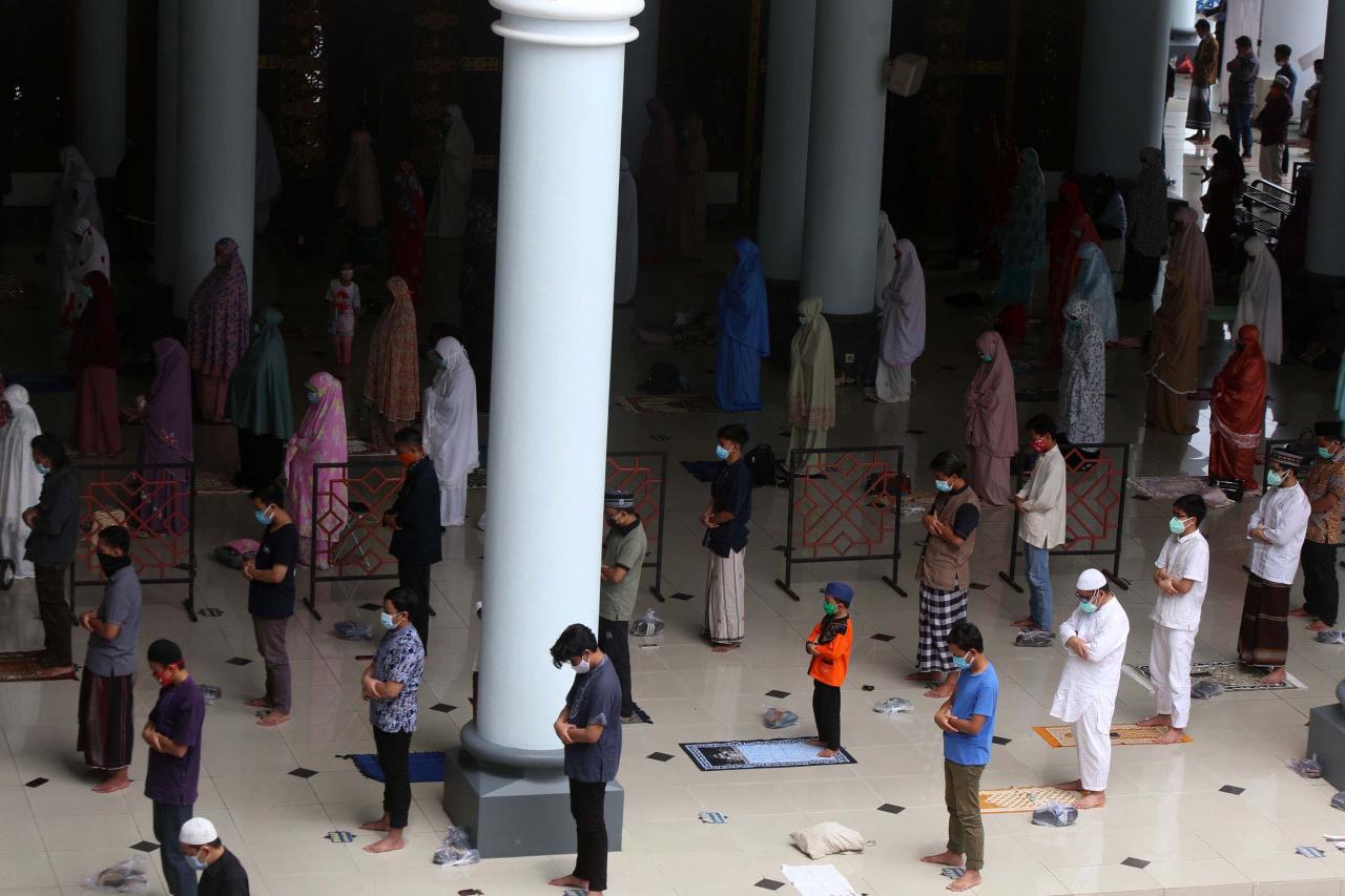 Ibadah Salat Jumat di...
