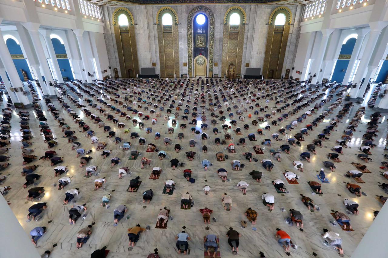 Ibadah Salat Jumat di...