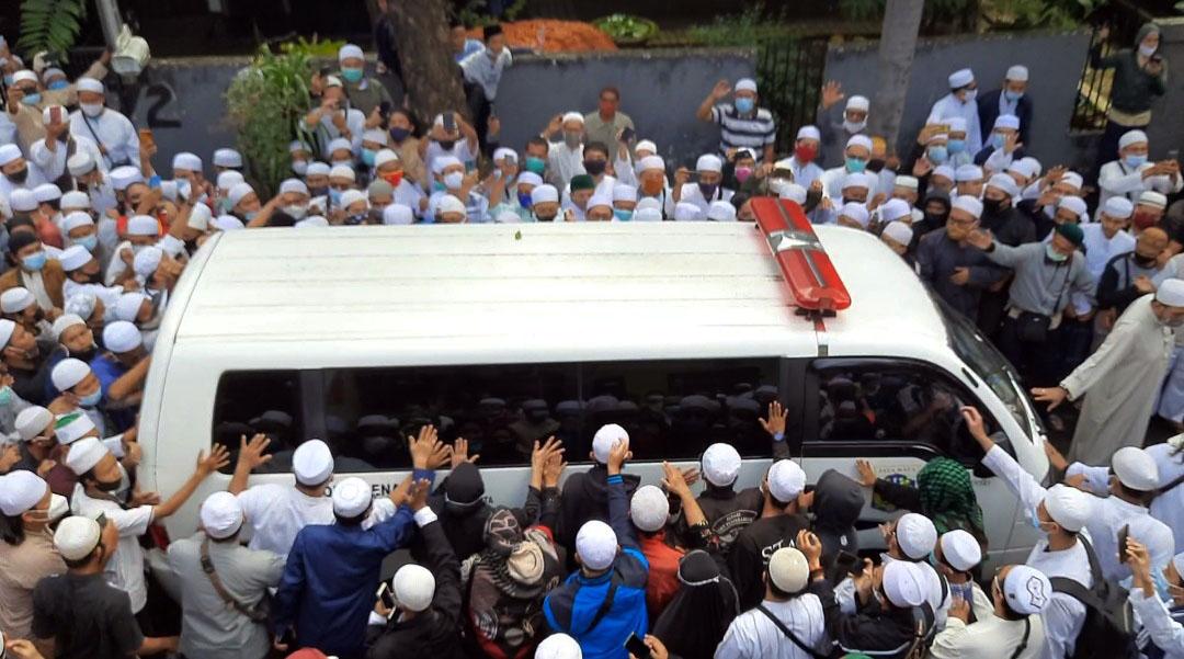 Salawat dan Takbir Bergema...