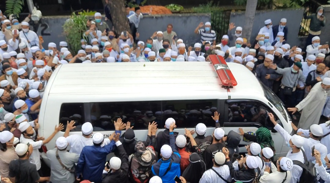 Salawat dan Takbir Bergema...
