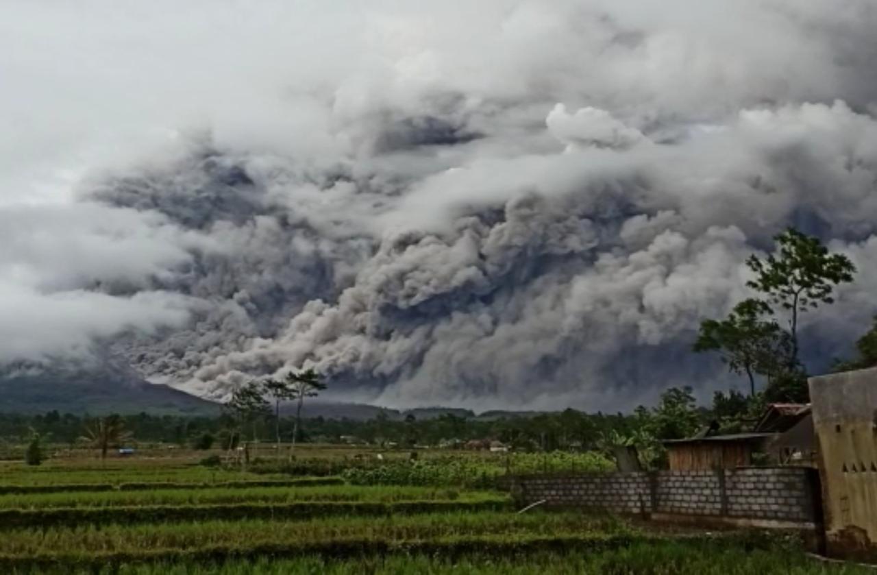 Gunung Semeru Kembali...