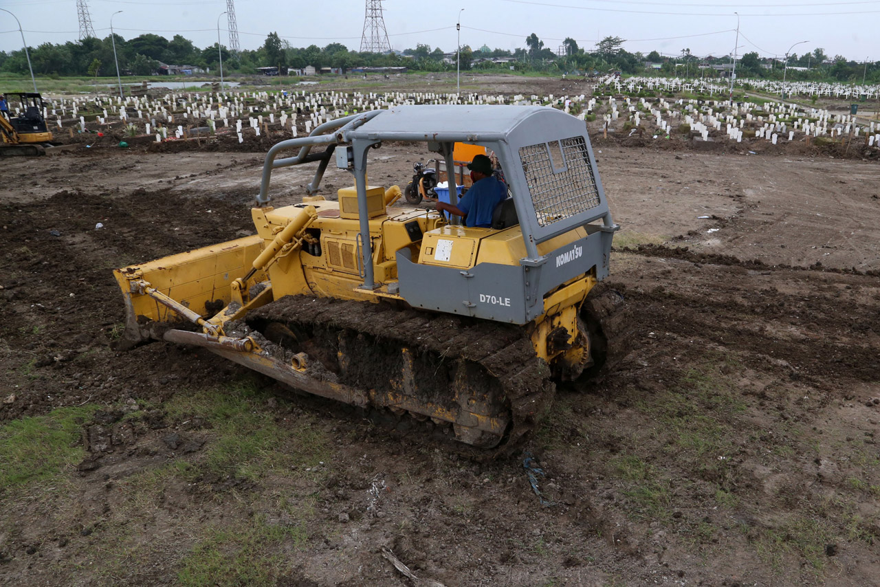 Lahan Pemakaman Covid-19...