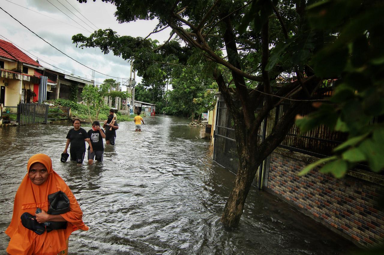 Banjir Rendam Permukiman...