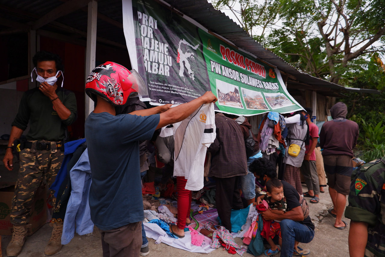 Korban Gempa Majene...
