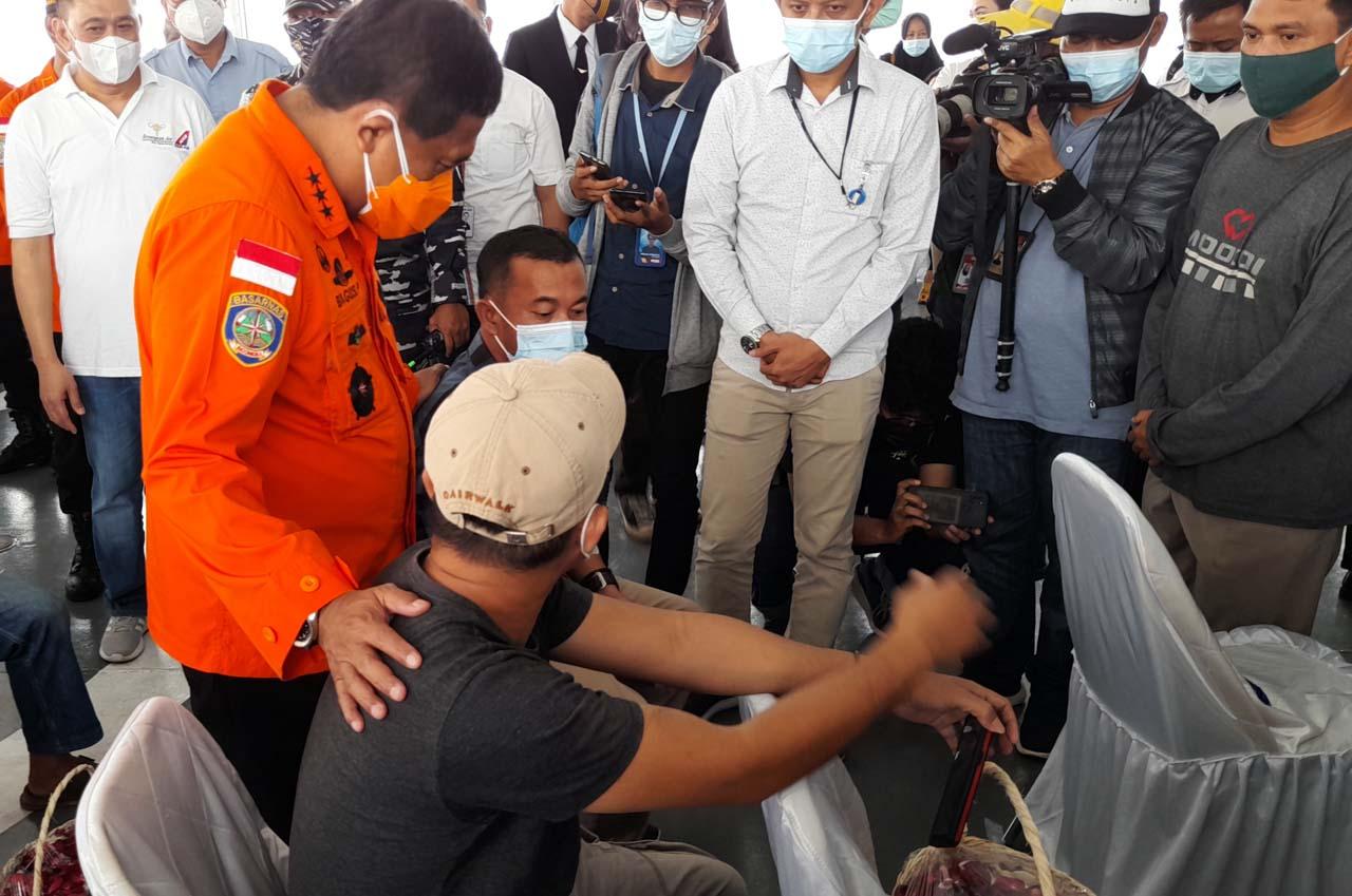 Tim SAR Gabungan dan...