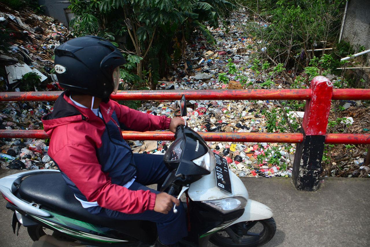 Kali Cijantung Depok...