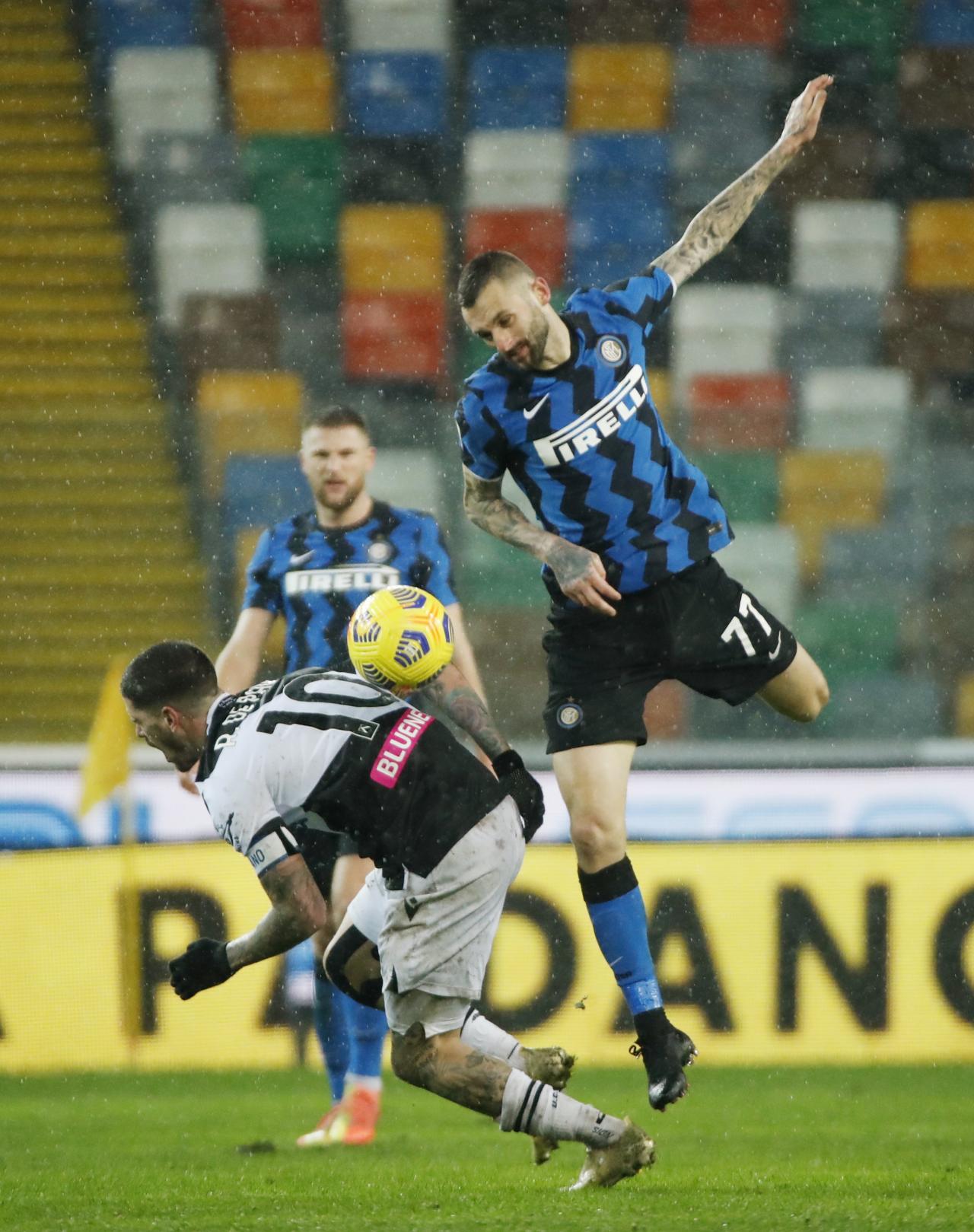 Berbagi Angka, Udinese...