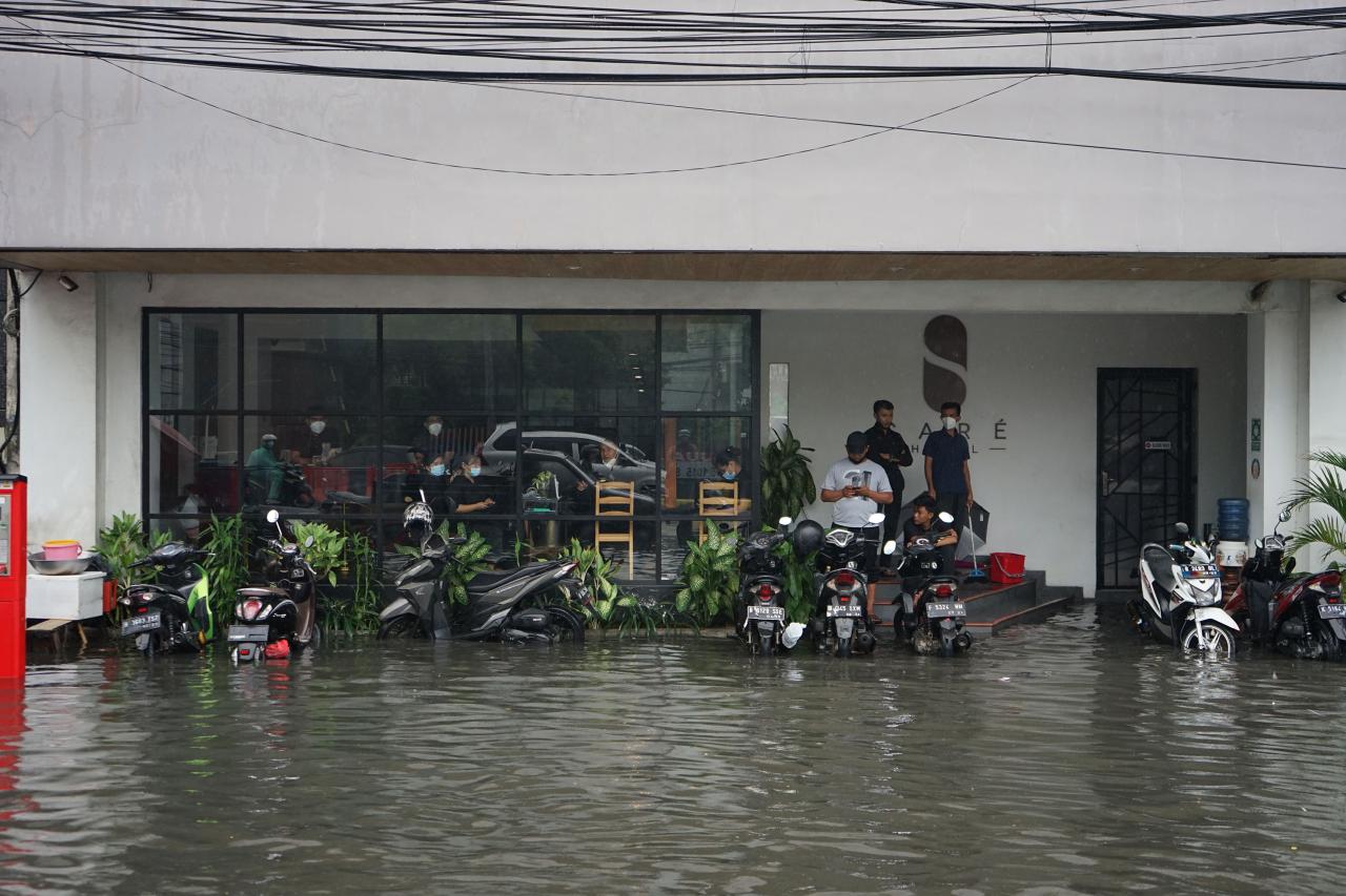 Banjir Setinggi 70 Cm...