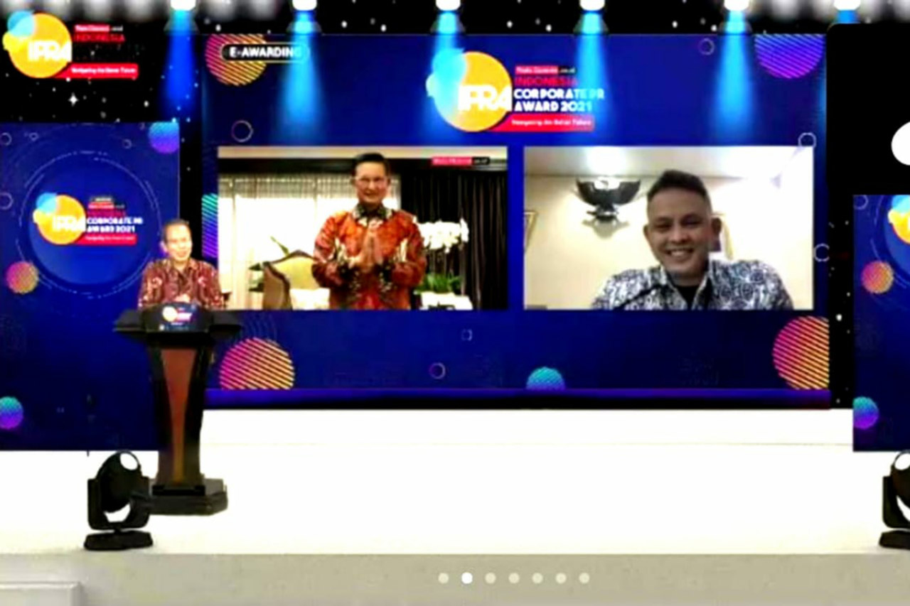 BTN Raih Indonesia Public...