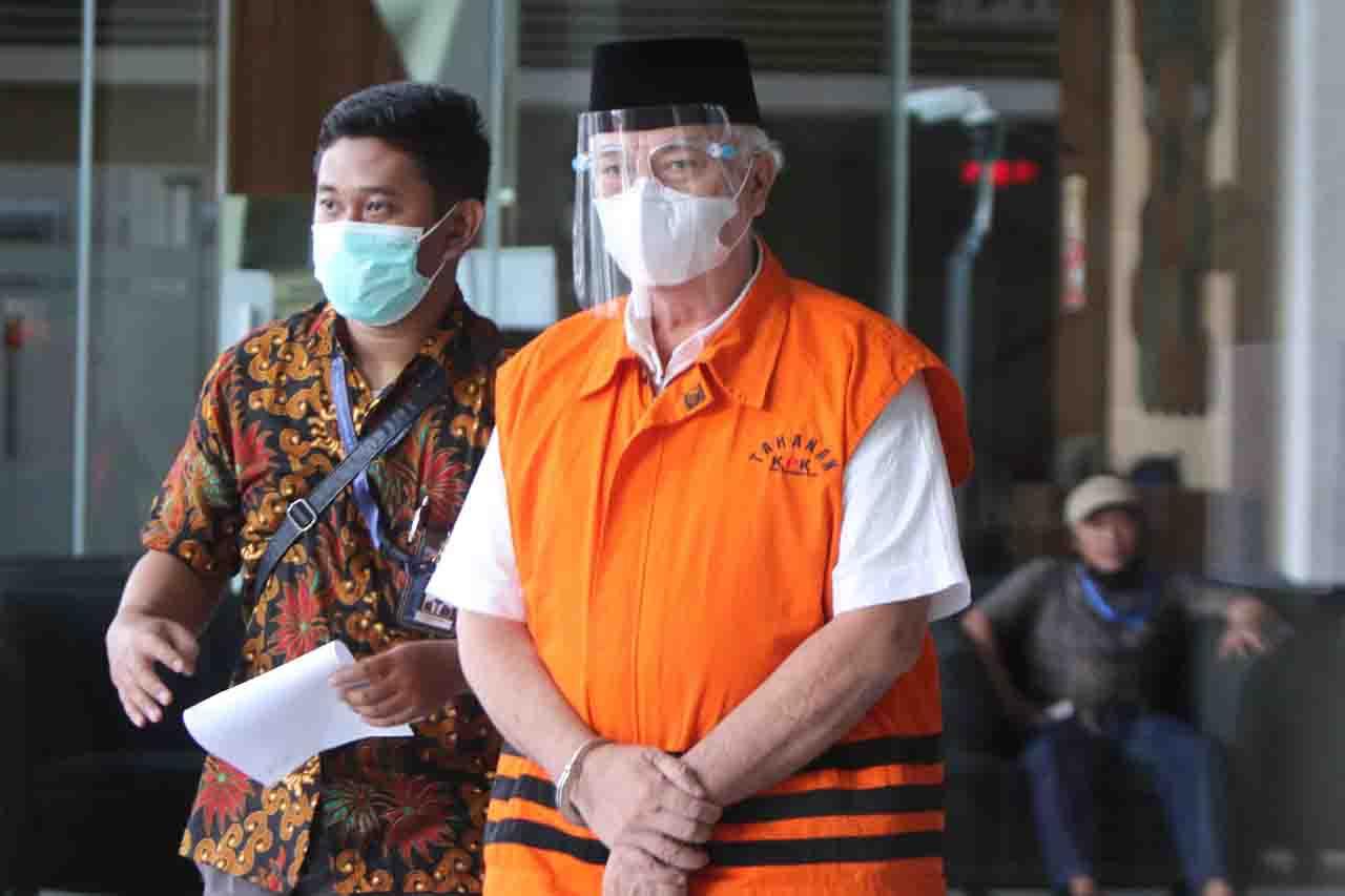KPK Dalami Kasus Suap...