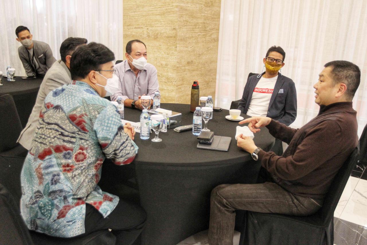 Dukung Kreator Konten,...