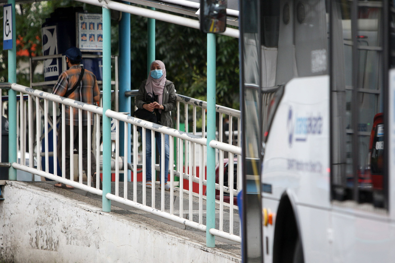 Transjakarta Tutup Sementara...