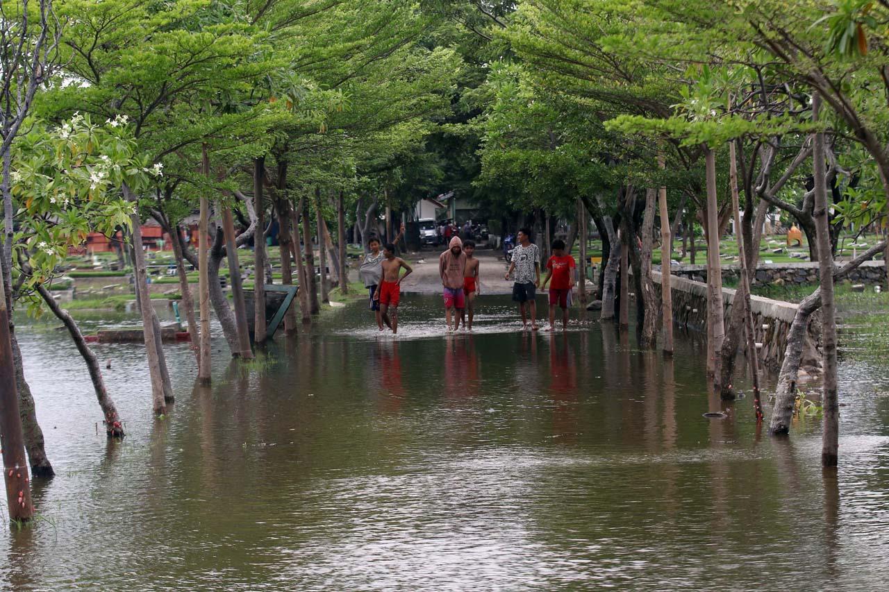 Banjir di TPU Semper...