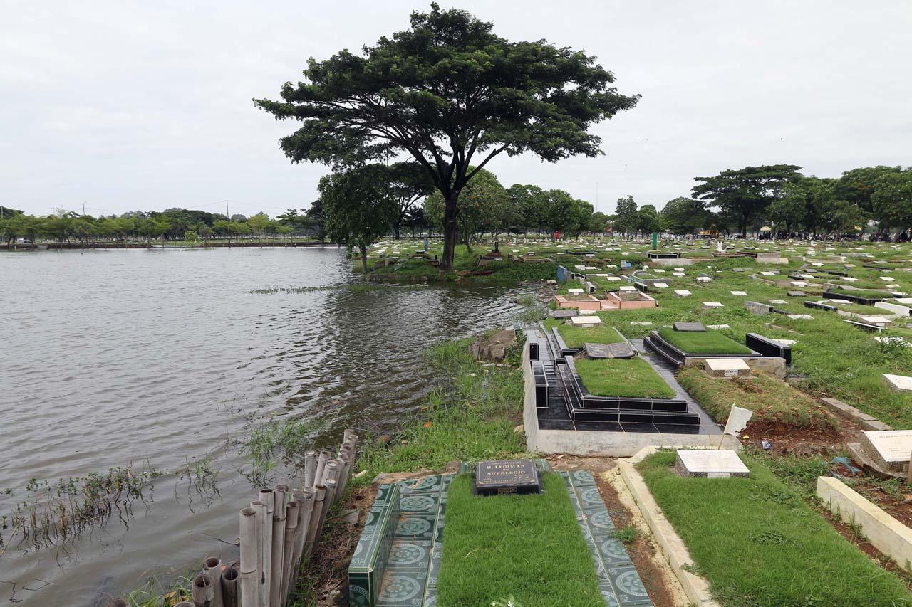 Banjir di TPU Semper...