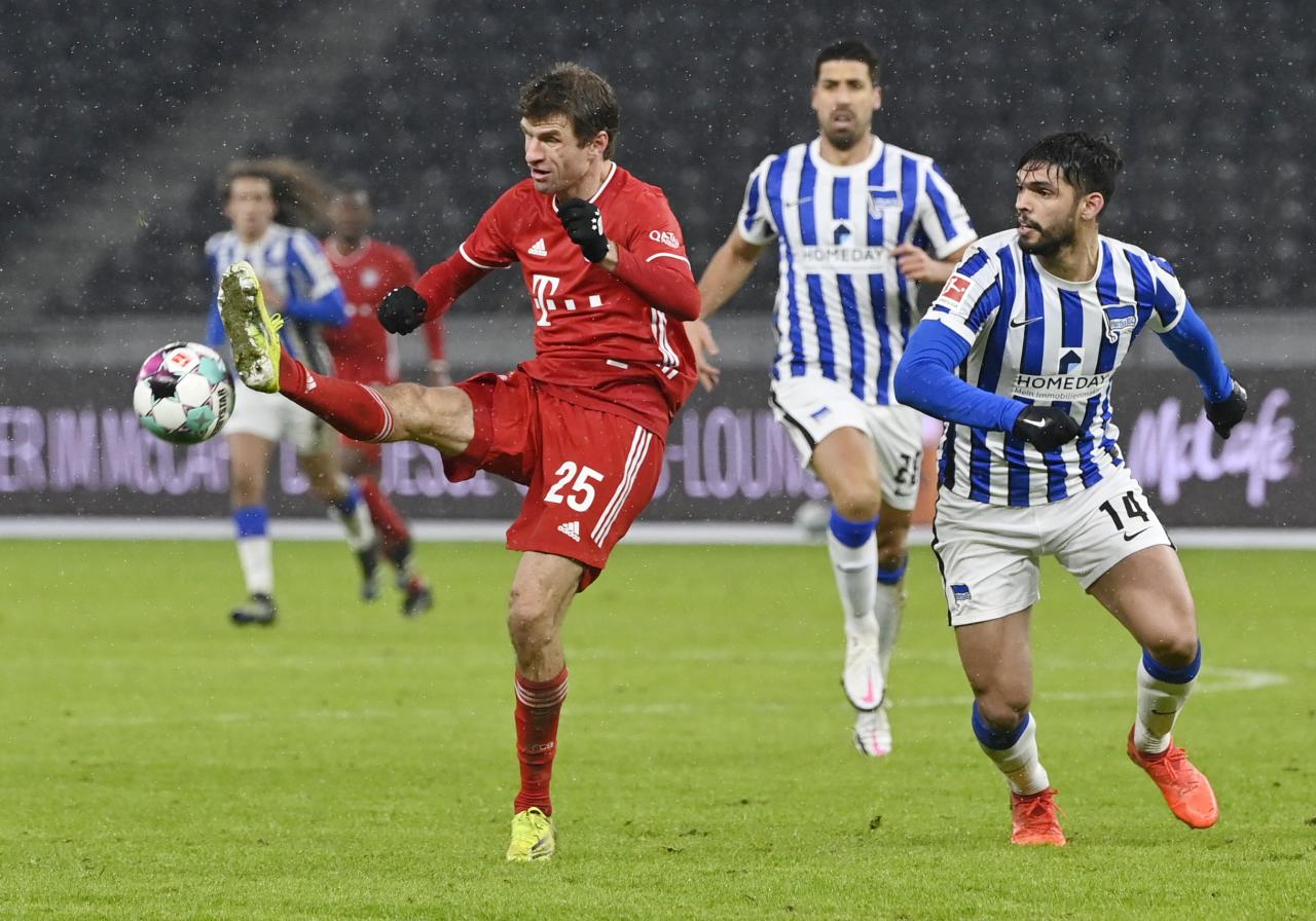 Bungkam Hertha Berlin,...
