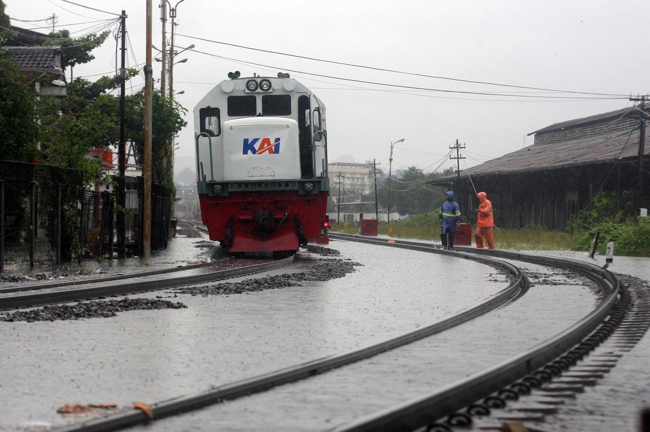 Banjir Parah Kepung...