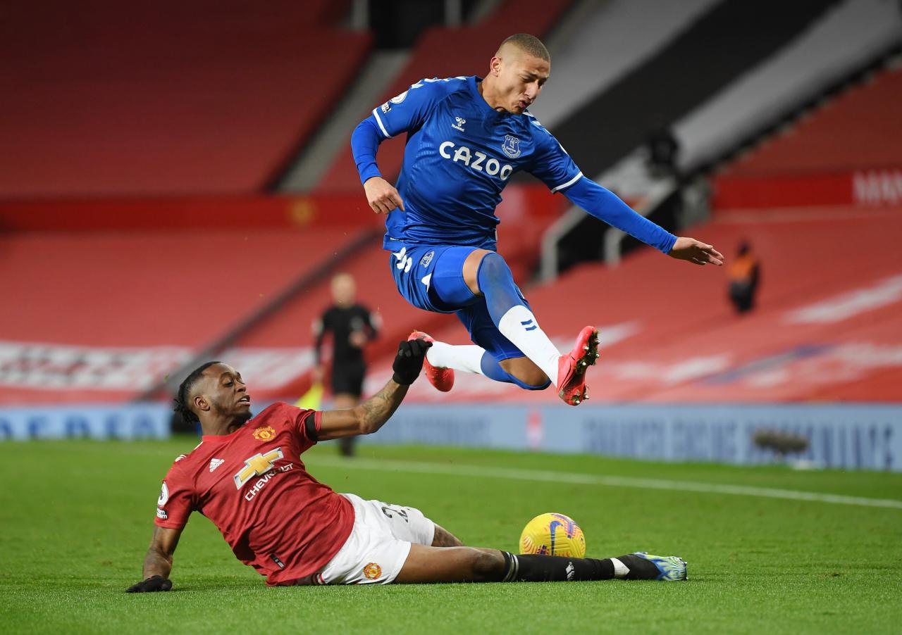 Ditahan Imbang Everton,...