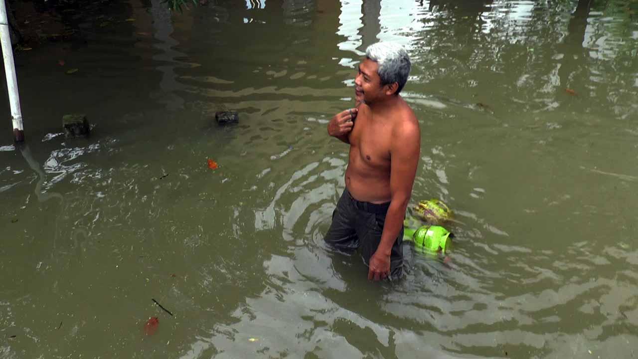 Curah Hujan Tinggi Sebabkan...