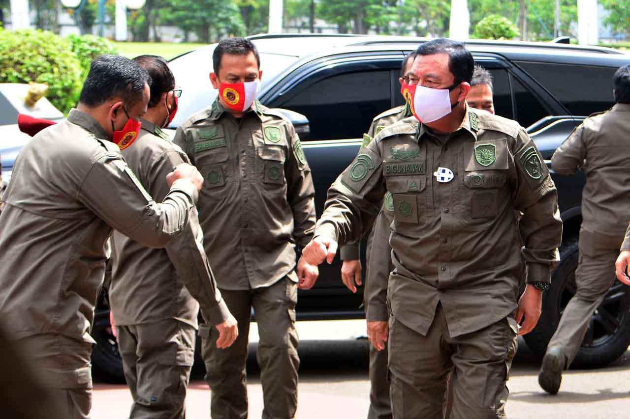 Tampil Gagah, Begini...