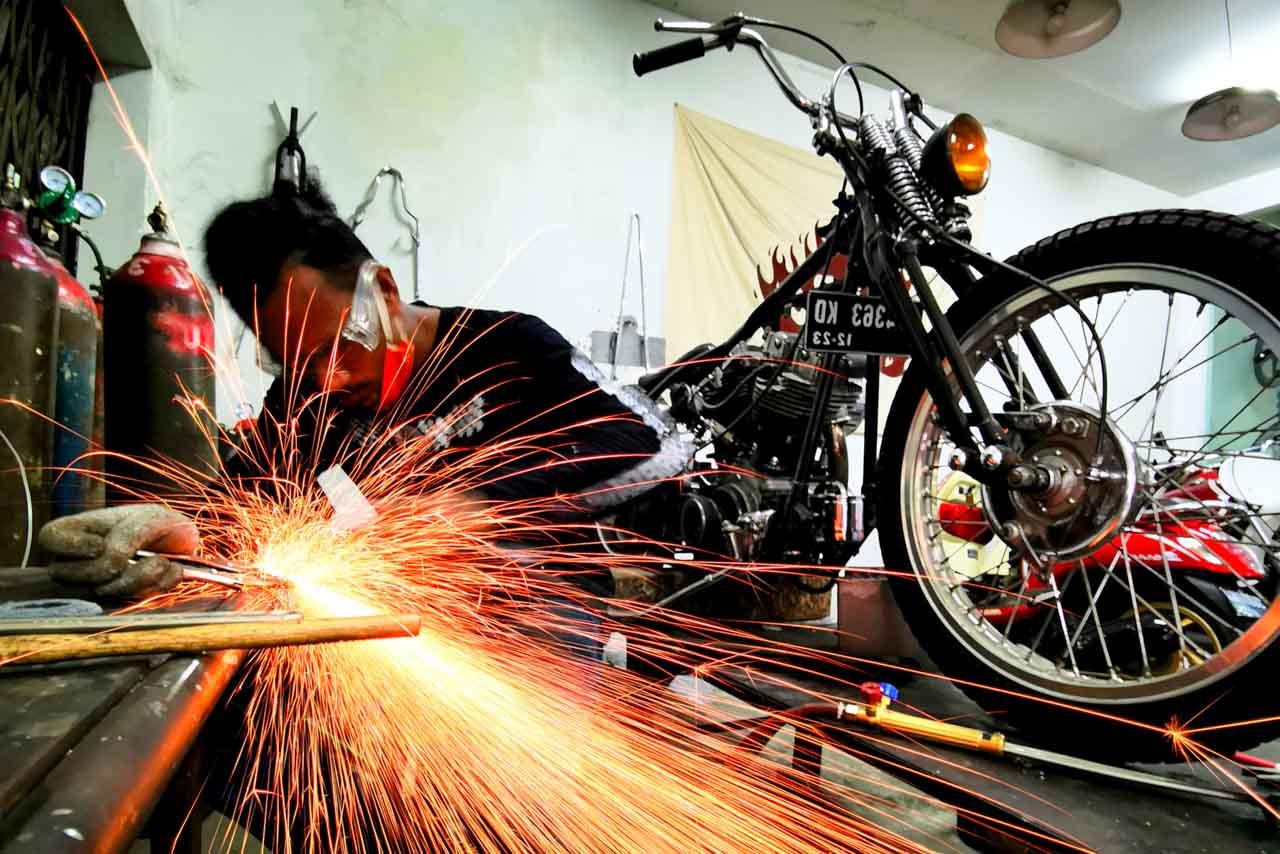 Industri Kreatif Motor...