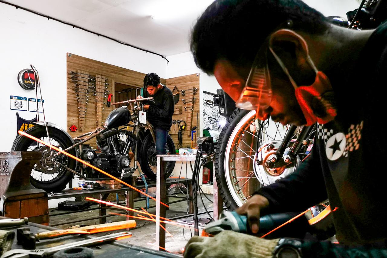 Industri Kreatif Motor...