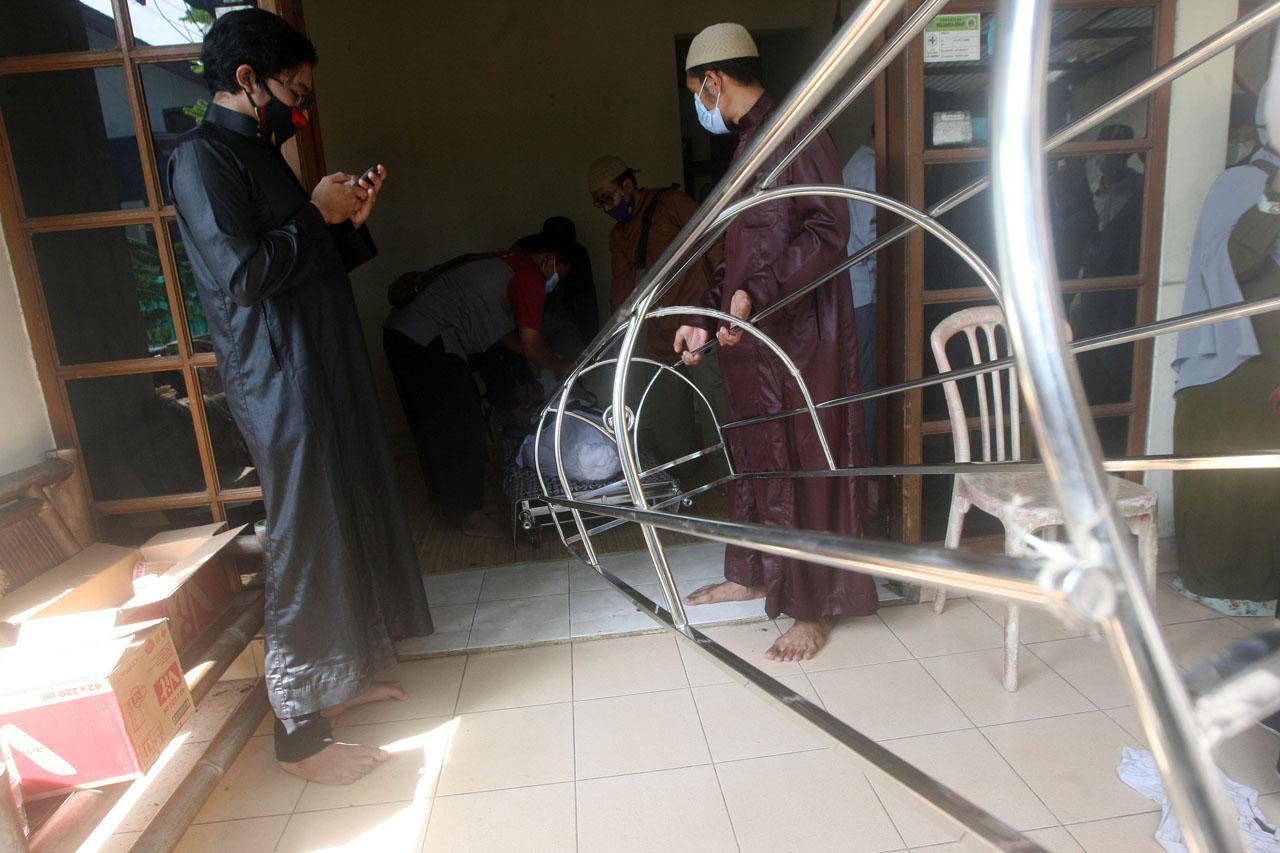 Jenazah Ustaz Maaher...