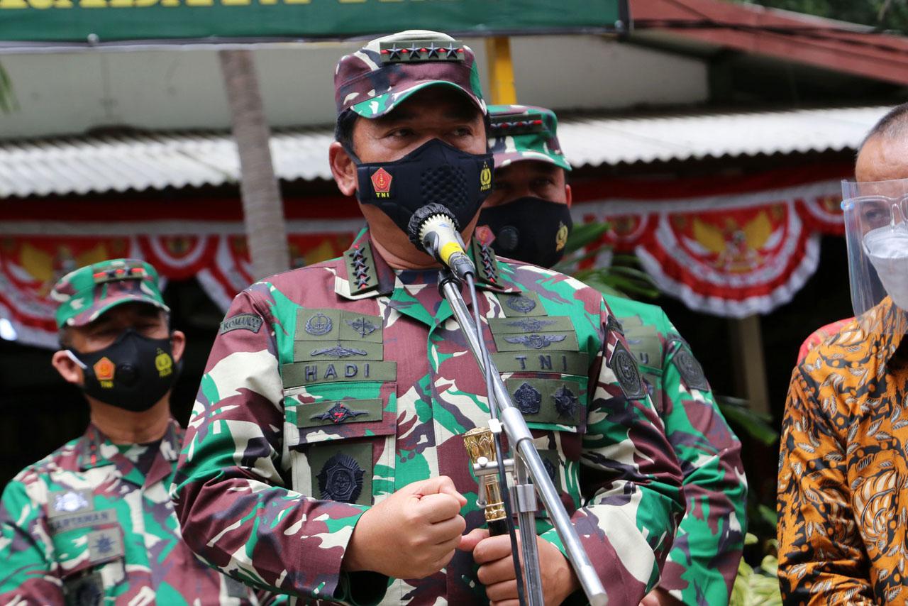 Panglima TNI Tinjau...