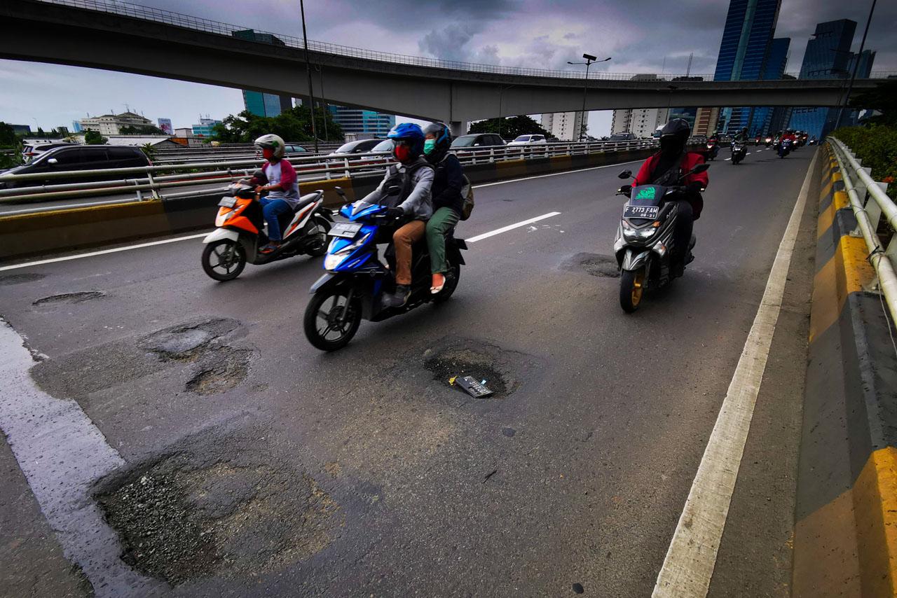 Akibat Curah Hujan Tinggi,...