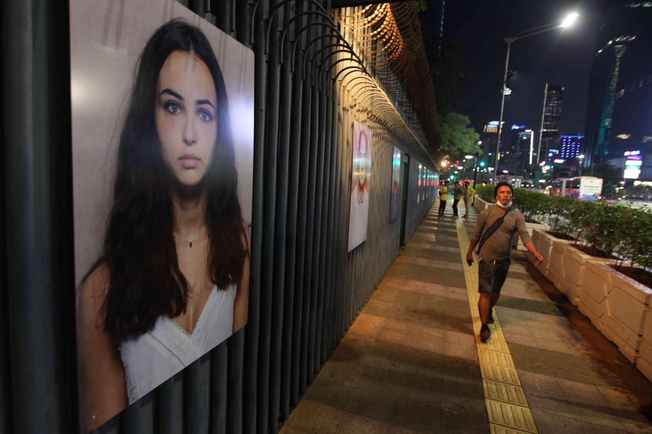 Pameran Faces of Europe...