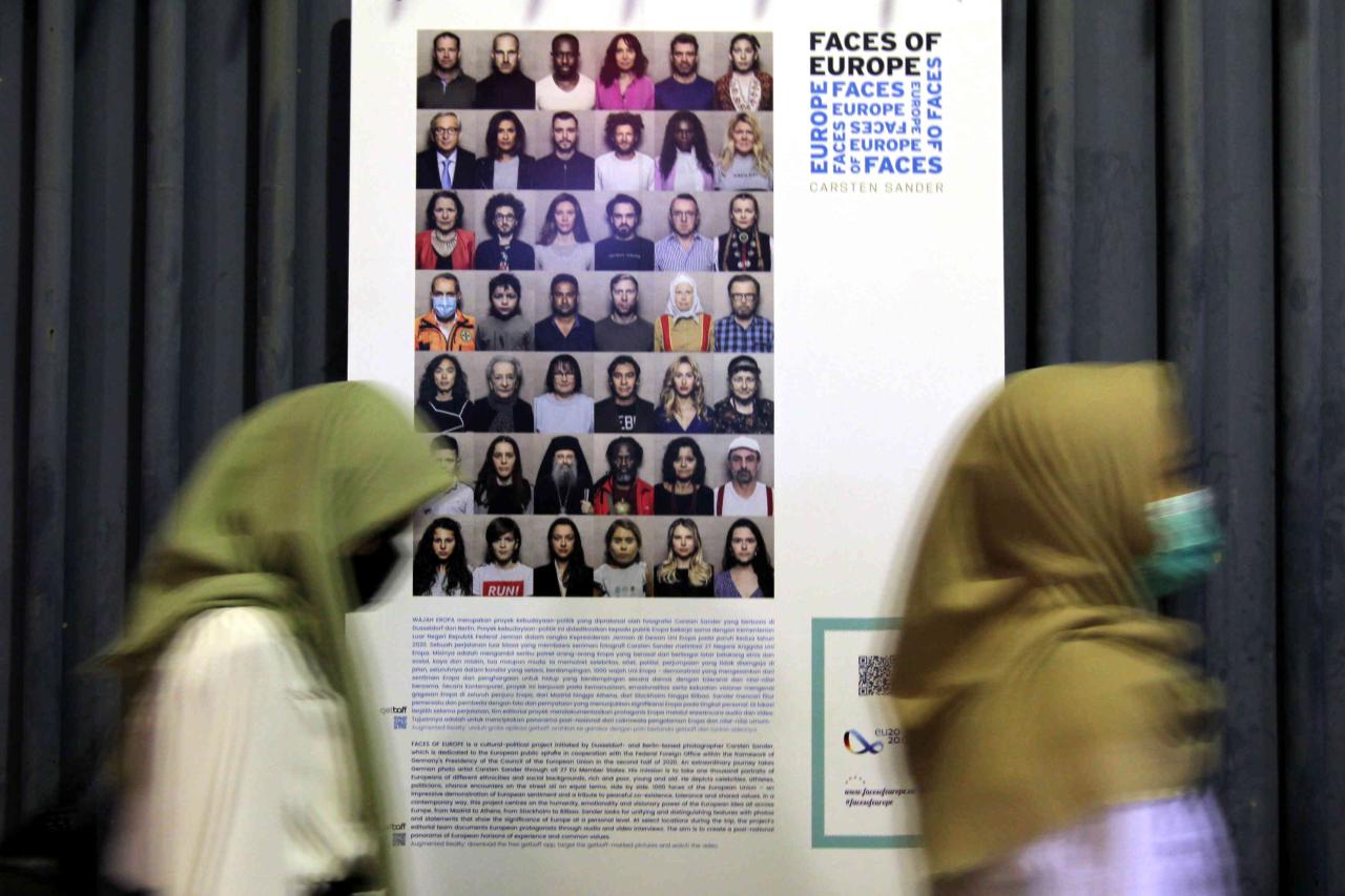 Pameran Faces of Europe...