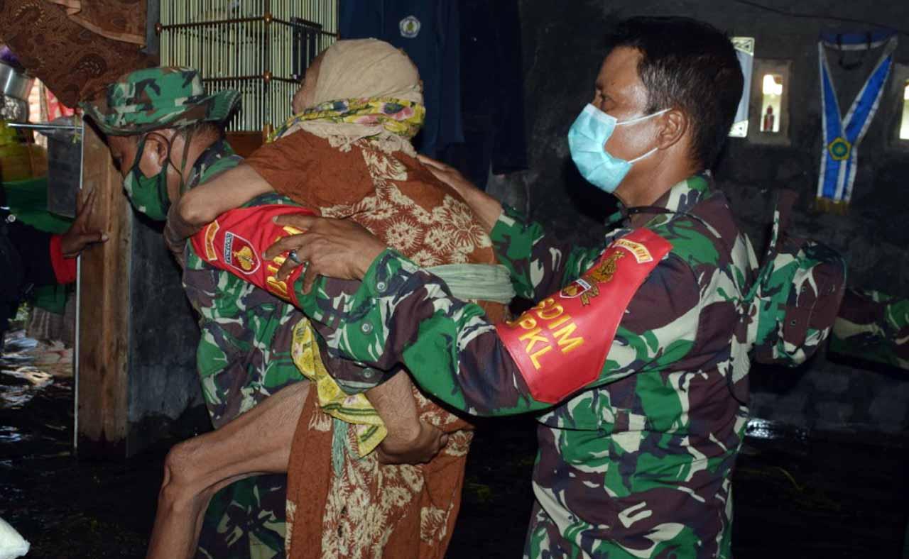 Dramatis, Dandim Pekalongan...