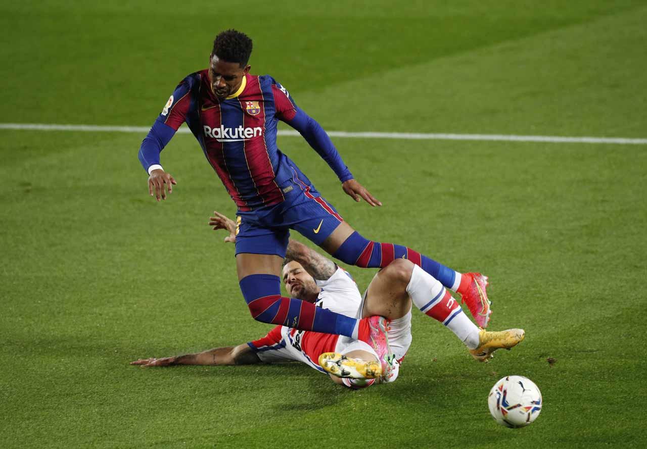 Barcelona Pesta Gol...