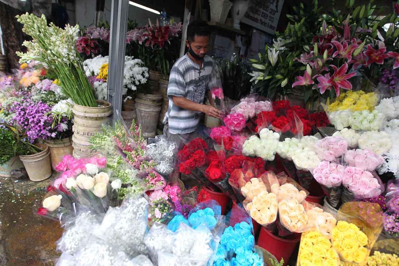 Sepi Pesanan di Hari...