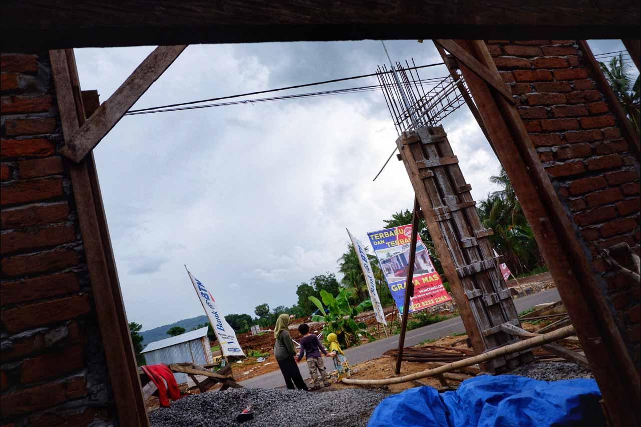 Temukan Hunian Impianmu...