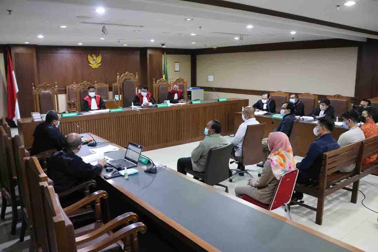 JPU Hadirkan Pejabat...