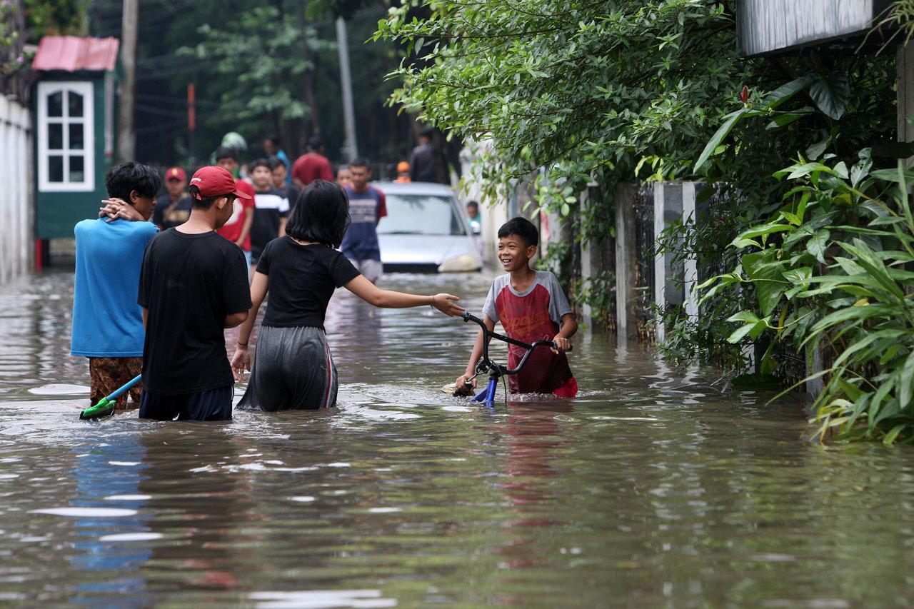 Banjir Kepung Permukiman...