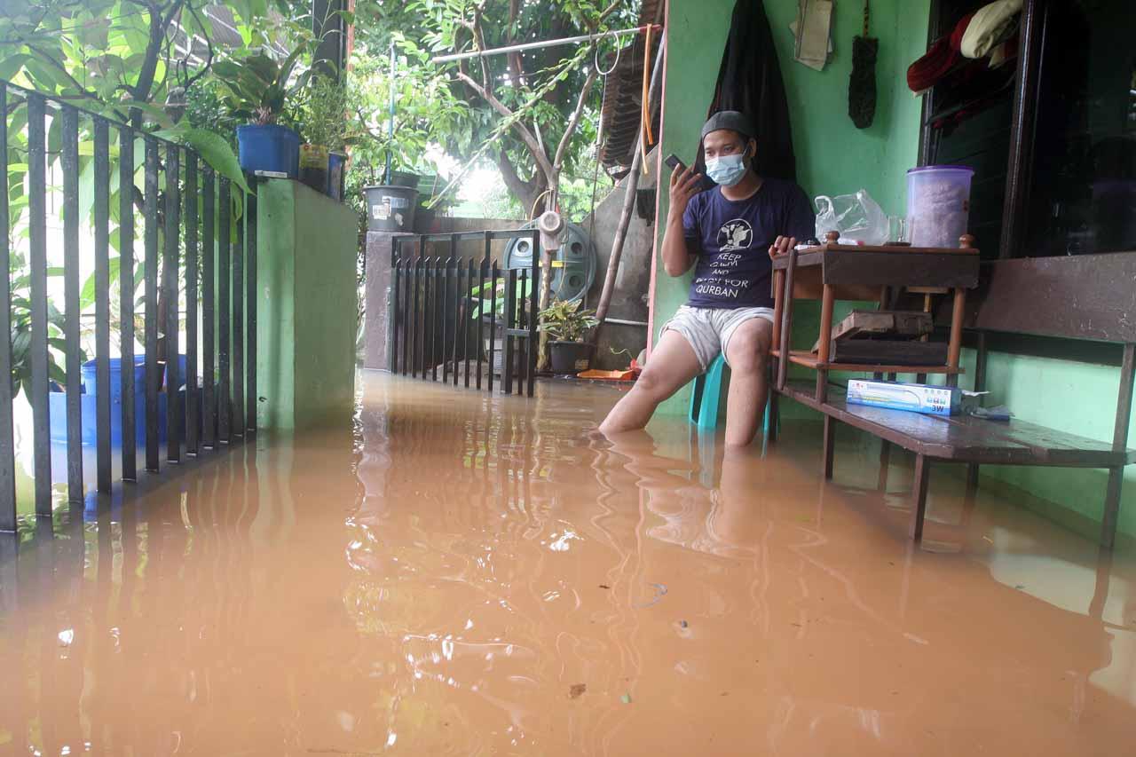 Banjir Kepung Permukiman...