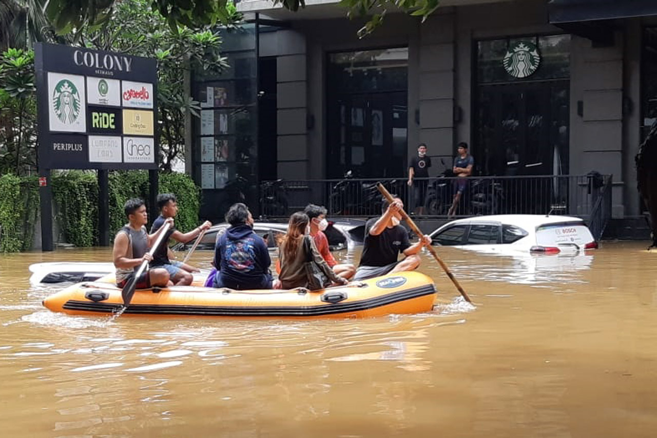 Hujan Sejak Jumat, Kawasan...