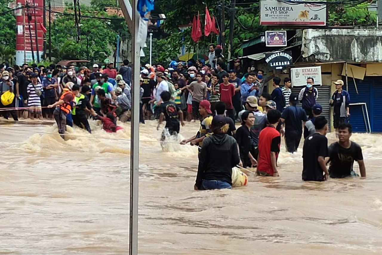 Jalan Raya Jatimekar...