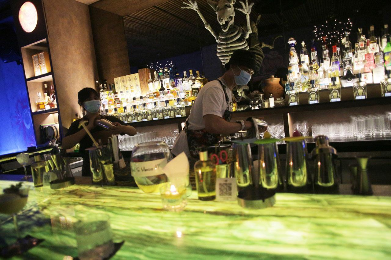 Terapkan Prokes, Bar...