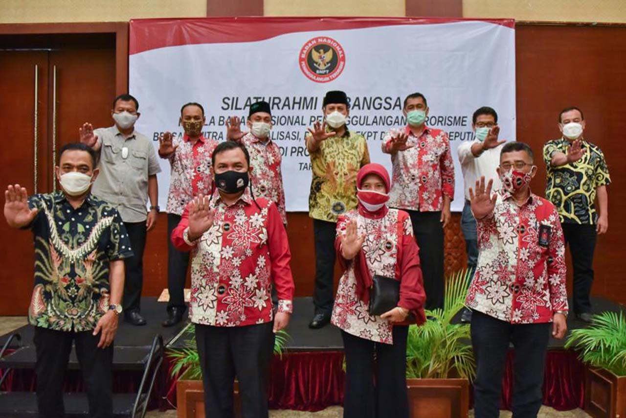 BNPT Gelar Silahturahmi...
