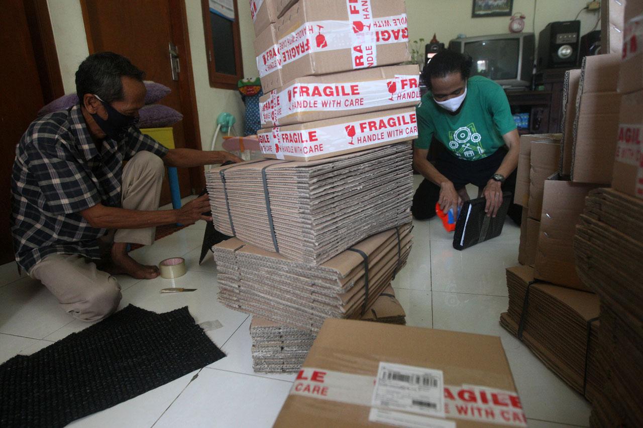 Penjualan Bisnis Online...