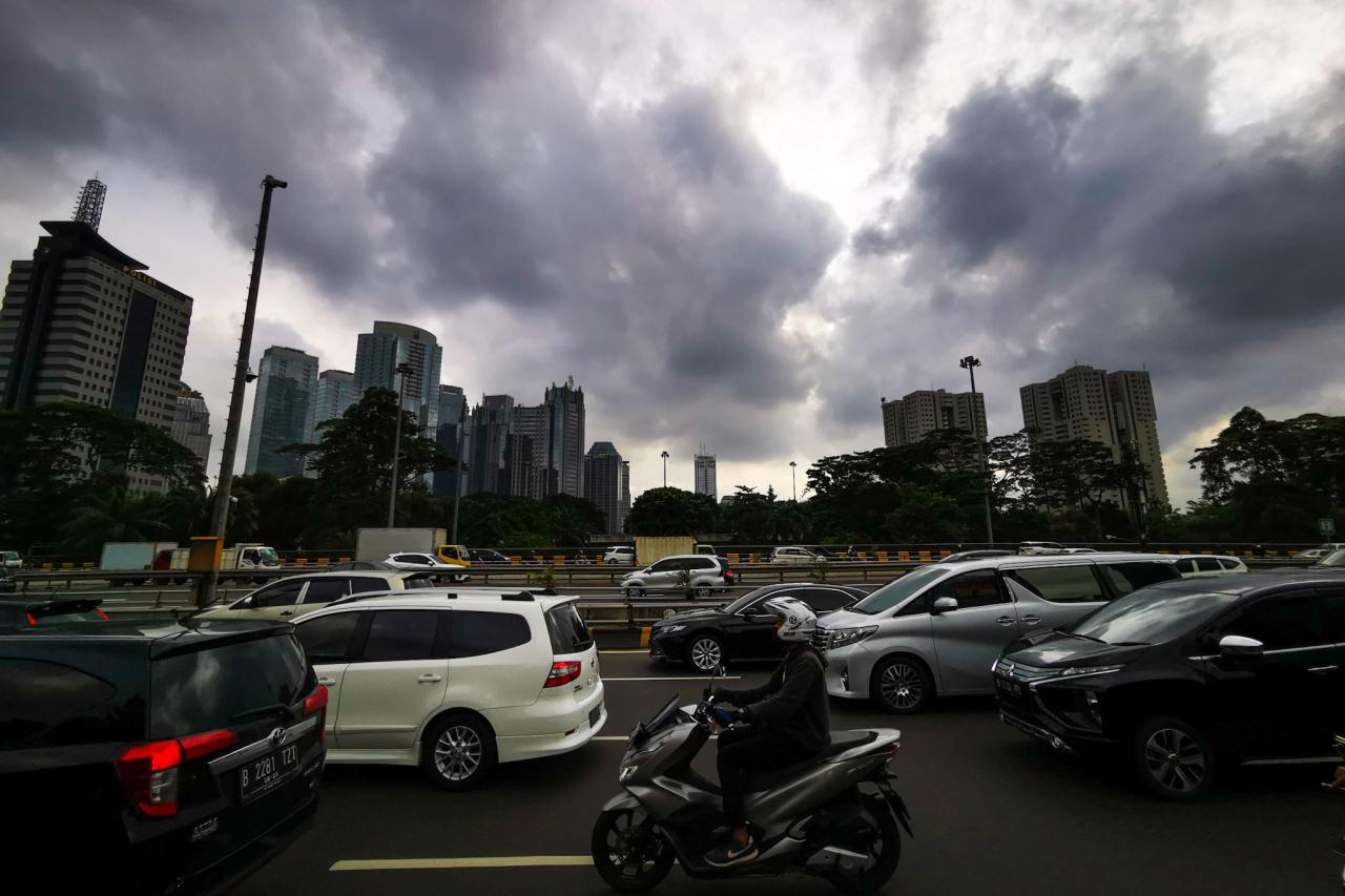 Siap-Siap, Mobil Usia...