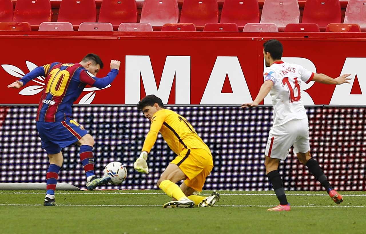 Bungkam Sevilla 2-0,...